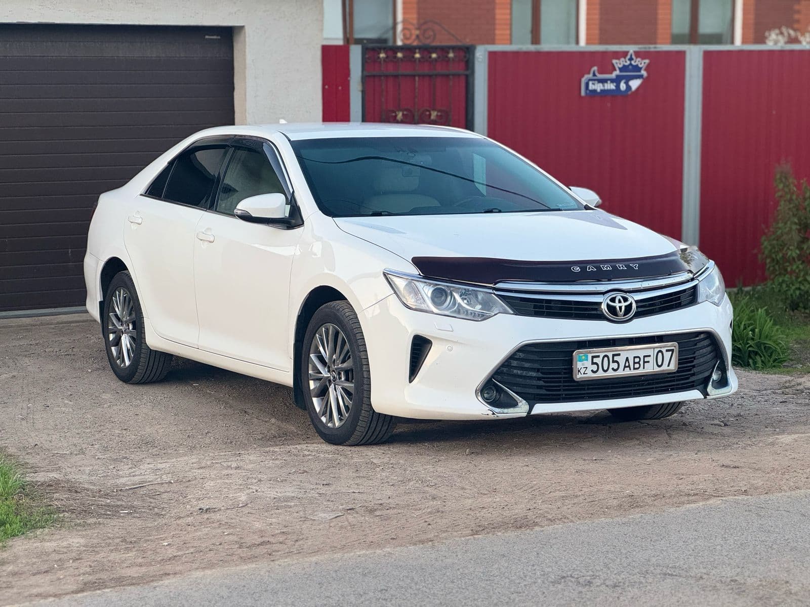 Тойота Камри 55